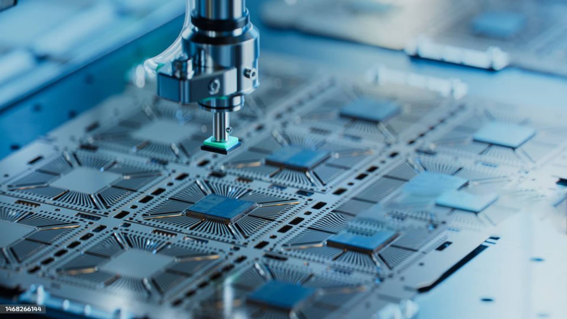 Implementazione della gestione intelligente nella linea di produzione RFID