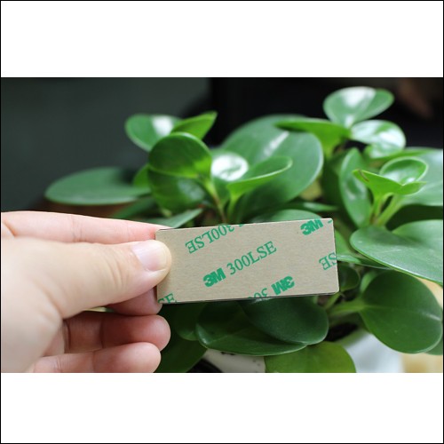 Targhetta metallica UHF JT-6025