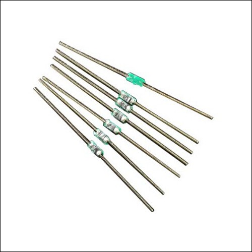 Tag RFID UHF per pneumatici a molla