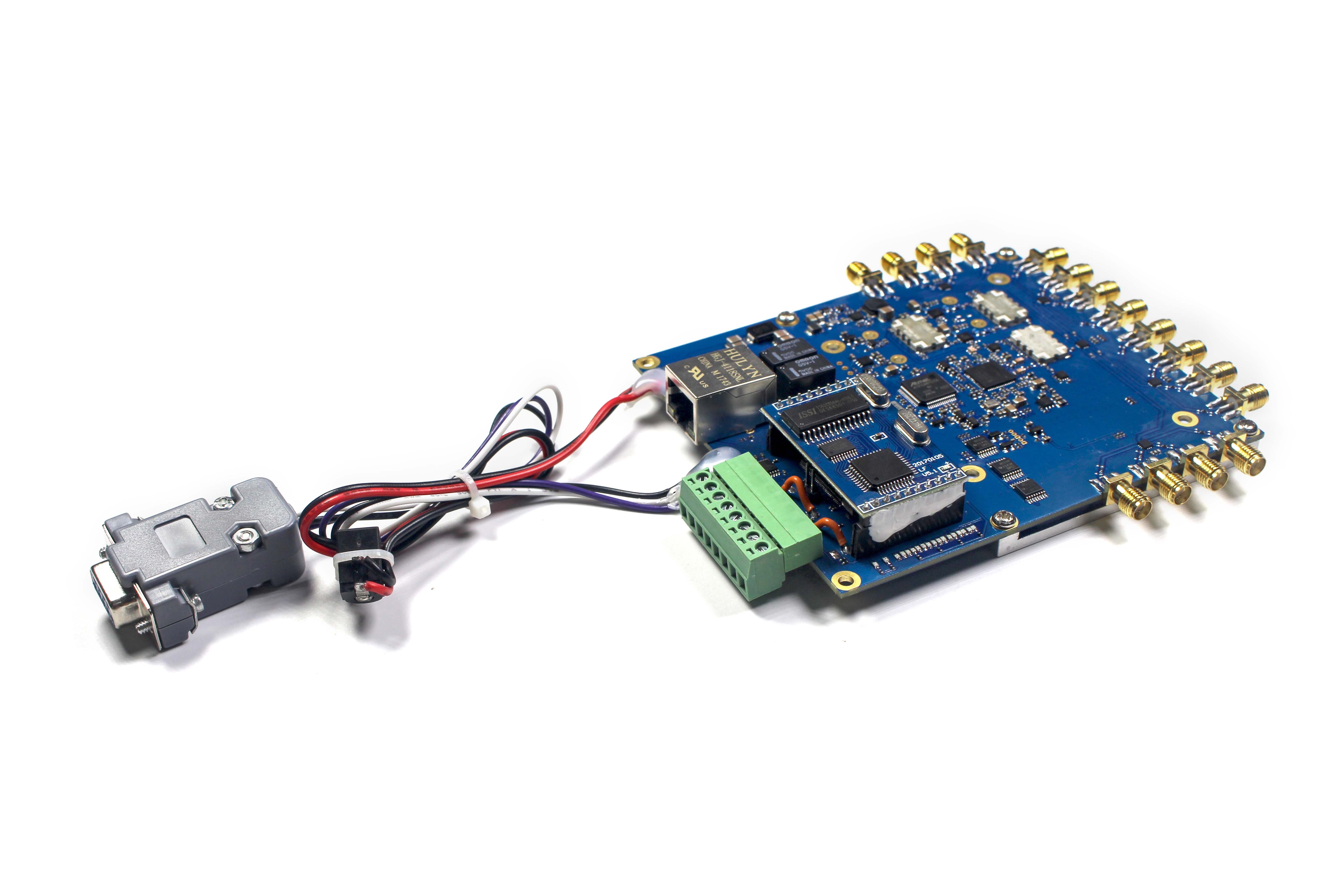 Modulo RFID UHF a 16 porte RS232 e TCP/IP R2000