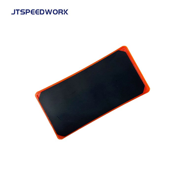 JT-K6232 Etichetta RFID per bombole di gas da 62*32 mm, 860-960 MHz, in ABS, su supporto metallico.