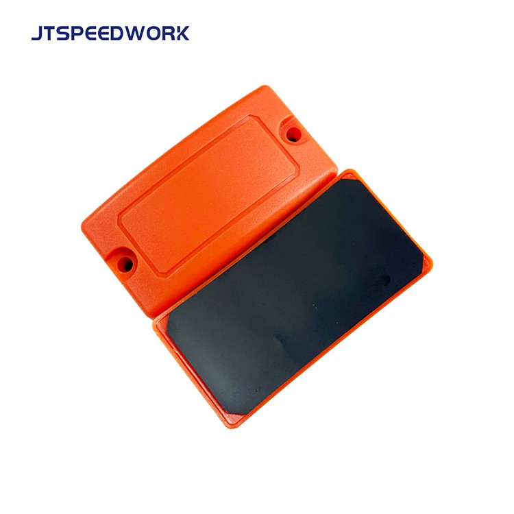 JT-K6232 Etichetta RFID per bombole di gas da 62*32 mm, 860-960 MHz, in ABS, su supporto metallico.